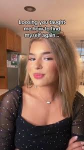 Hannah Marko's Instagram, Twitter & Facebook