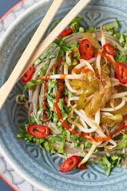 Marinierte Soba Nudeln Mit Geschmortem Pak Choi Rezept Soba Nudeln Nudeln Asiatische Rezepte