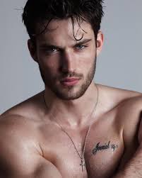 1 597 Curtidas 10 Comentarios Lmm Lovingmalemodels Lovingmalemodels No Instagram Seanwhitney Sean Guys With Black Hair Young Male Model Male Beauty