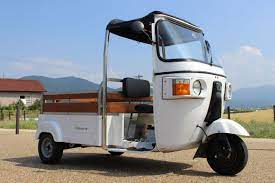 日本エレクトライク 三輪車 オート三輪 車両