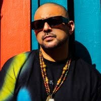 Sean Paul Says His Dad, Who 'Crashed A Ganja Plane In The Everglades', Was  "Mad Proud" Of 'Gimmie The Light'