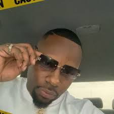 Jay Goff's Instagram, Twitter & Facebook