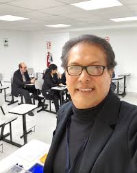 Generar un espacio de encuentro entre docentes requiere construir aprecio  por lo que hacen en su vida profesional y por lo que son como personas. En  Inizia Consultores nos sentimos muy contentos