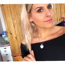 Leanne Nolan (@Leannen801)