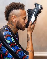 In training he sometimes wears puma and sometimes nike. The Best Football Boots Of 2020 Boothype Com
