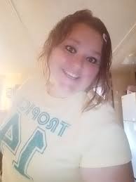 Julia Meeks (@juliameeks20)