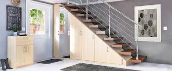Für küchen mit ungewöhnlichen formen und ungewöhnlichen layouts können solche. Treppenschrank Nach Mass Deinschrank De