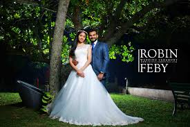 Kerala Christian Wedding Highlight Robin Febi Crystalline Studio Christian Wedding Gowns Christian Wedding Wedding Couple Poses