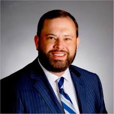 Talk about a whirlwind two weeks….. In this housing market, you don't think  everything will work out for the best possible scenario. Well, that's just  what happened. We listed our house on