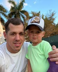 Violet Hoover's Instagram, Twitter & Facebook