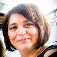 Wendy Schlueter's Instagram, Twitter & Facebook