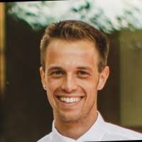 1300+ "Sígl" profiles