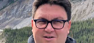 WestJet Names Andrew Gibbons VP Government Relations and Regulatory Affairs 