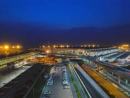It is also known as the indira gandhi outside the igi airport, terminal transfer service is available for transportation from one terminal to. Mumbai Airport Interior View Delhi Mumbai Airports Beat Singapore S Changi To Become The World S Best The Economic Times