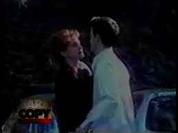 Julia fiona roberts (smyrna, 28 ottobre 1967) è un'attrice e produttrice cinematografica statunitense, vincitrice dell'oscar alla miglior attrice nel 2001. 1996 Hard Copy Tv Matthew Perry And Julia Roberts Stage Kiss For Paparazzi Youtube