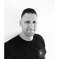 Melanie Jankes Golden's connections