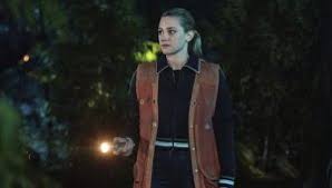 Trimite raportul în anul 2022 vine lansat un joc de realitate virtuală online numit sword art online. Klikfilm