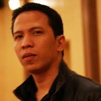 A list of who Antonio Prisco is following