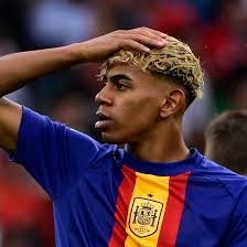 Football: Clayton Lewis free kick helps Wellington Phoenix to first  A-League win