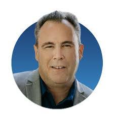 Ginger Wilcox's Instagram, Twitter & Facebook