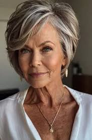 Pixie cut for mature women