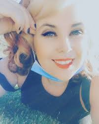 Corrine Mckinnon's Instagram, Twitter & Facebook