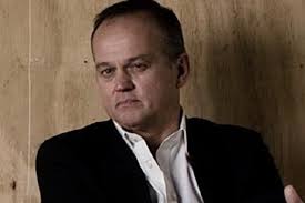 Standards at risk, pit orchestras warn