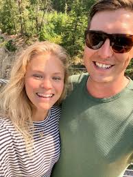 Nicole Brandt and Brett Murphy's Wedding Website