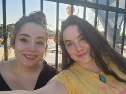 Trisha Bray's Instagram, Twitter & Facebook