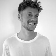 Sanders: album, låtar, konserter