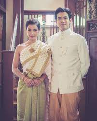 f i l m on instagram ขอเร ยนเช ญแขกผ ม เก ยรต ท กท านท งานแต งของเราท ง 2 คน ในละคร ร กแลกภพ 4 ตอน thai wedding dress thai fashion traditional outfits
