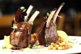 N 1 carrè d'agnello scalzato n 1 zucchina media n 1 carota media 200g patate mondate 100ml vino rosso (sassella) 50 g granella di nocciole qb sale qb pepe. Photos The Carre Di Agnello A Roasted Stack Of Australian Lamb Outlook Traveller