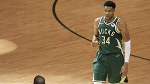 Small forward and shooting guard shoots: Nba Bucks Salaries How Much Do Giannis Antetokounmpo And Khris Middleton Make As Com