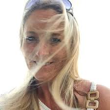 Lori Abney (@loriabney4223)