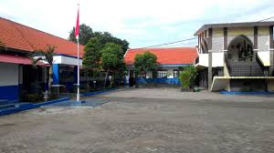 Universitas hang tuah adalah sebuah perguruan tinggi di surabaya, indonesia yang memiliki pola ilmiah pokok iptek kelautan. Biaya Pendaftaran Sma Hang Tuah 4 Surabaya Daftar Ini