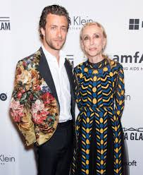 Zimbra provides open source server and client software for messaging and collaboration. Franca Sozzani On Her New Documentary Franca Chaos And Creation Vogue