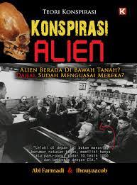 Buku yang diduga sebagai rekaman pertemuan rahasia antara para pimpinan yahudi, menguraikan dugaan konspirasi untuk menguasai dunia. Ryzal Writer Ulasan Buku Konspirasi Alien