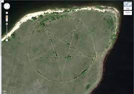 Mysterious Pentagram on Google Maps Explained | Live Science