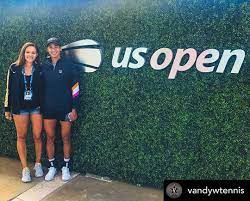«into round ✌️with @caroline_dolehide here in acapulco! Astra Sharma Instagram Clicks 2020