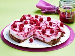 Den zucker und die eier dazugeben und unterrühren. Pin Auf Yummie Dessert