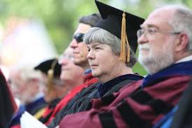 Commencement 2018: 'Take Chances, Be Daring, Be Bold'