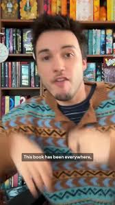 La nueva generación del movimiento urbano sigue creciendo. Presentamos a  @quevedo.pd as our next #RADAR global artist directly from the Canary  Islands. Tune in tomorrow for a closer look at his journey
