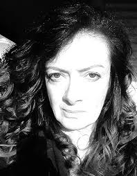 Simone Douglas: Home themes