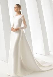 15 Simple And Elegant Wedding Dress Ideas For 2019 The Style Sparkle Column Wedding Dress Bridal Dresses Elegant Wedding Dress