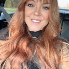 Tiffany Welling's Instagram, Twitter & Facebook