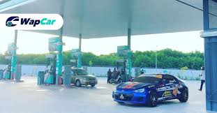 Check spelling or type a new query. Akibat Melakukan Aksi Drift Di Stesen Petronas 2 Suspek Ditahan Wapcar