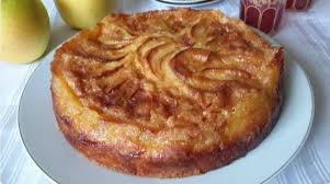 Beurre Normand Aux Pommes La Pate De Ce Gateau A Une Texture Legere Proche De La Genoise Et Les Pommes Les Gateau Aux Pommes Alimentation Gateaux Et Desserts