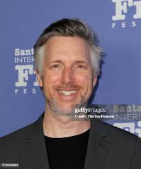 2,362 Matthew Barbara Photos & High Res Pictures