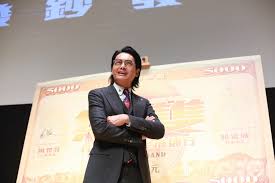 Jun 12, 2021 · 由李安指導，周潤發、章子怡主演的電影《藏龍臥虎》於2000年上映，斬獲了2.05億美元的票房，並獲得了奧斯卡金像獎最佳外語片獎，而這部電影. Kt1zc3x6qg9nwm