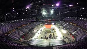 Tegen september 2013 moeten er dat 23.359 worden, na het vervangen van de gelijkvloerse mobiele. Rotterdam Ahoy Wereldberoemd Sportpaleis